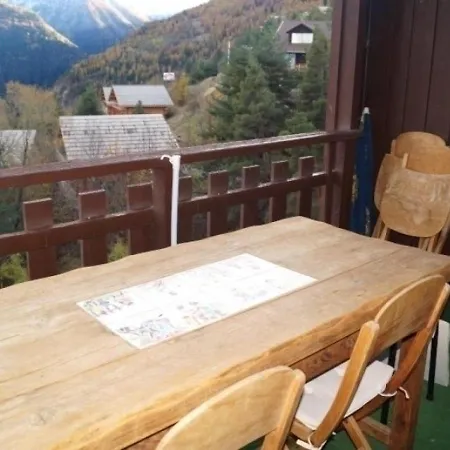 Avec 2 Chambres En Duplex Avec Un Grand Terassea 100 M De La Telecabine Appartement